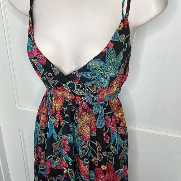 Flying Tomato ISLAND DREAMS WOVEN MAXI DRESS Size Small Nwot Black Floral - Picture 3 of 9